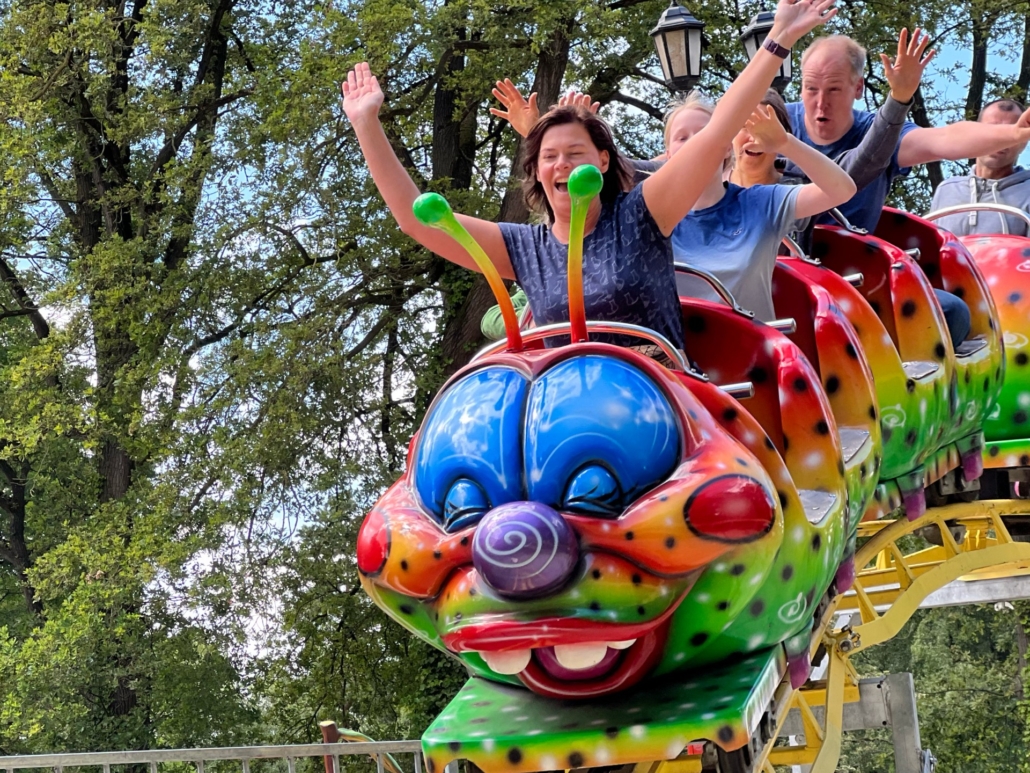 Rupsje Mae Waarbeek achtbaan